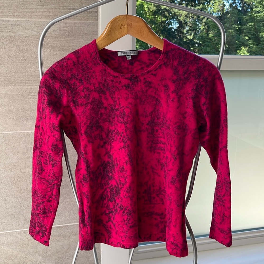 100% cashmere top Anne Klein